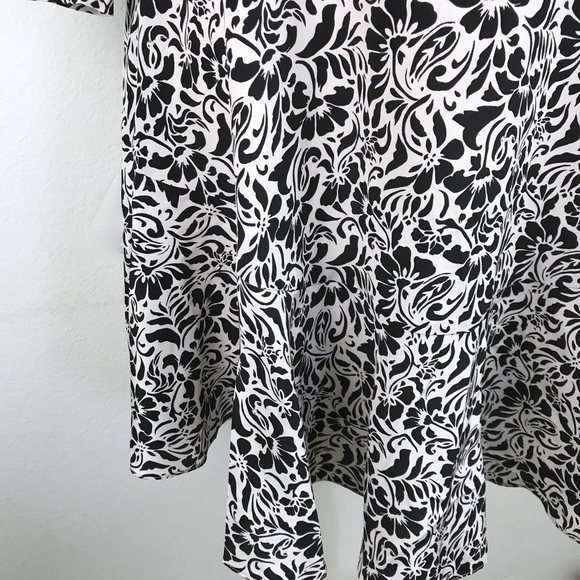 Club Monaco |  Silk Black/Ivory Floral Print Dress - Picture 6 of 8